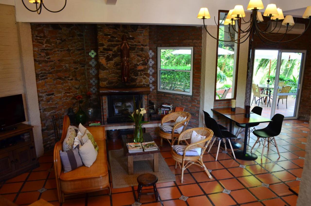 Posada Del Bosque Colonia del Sacramento Exterior photo